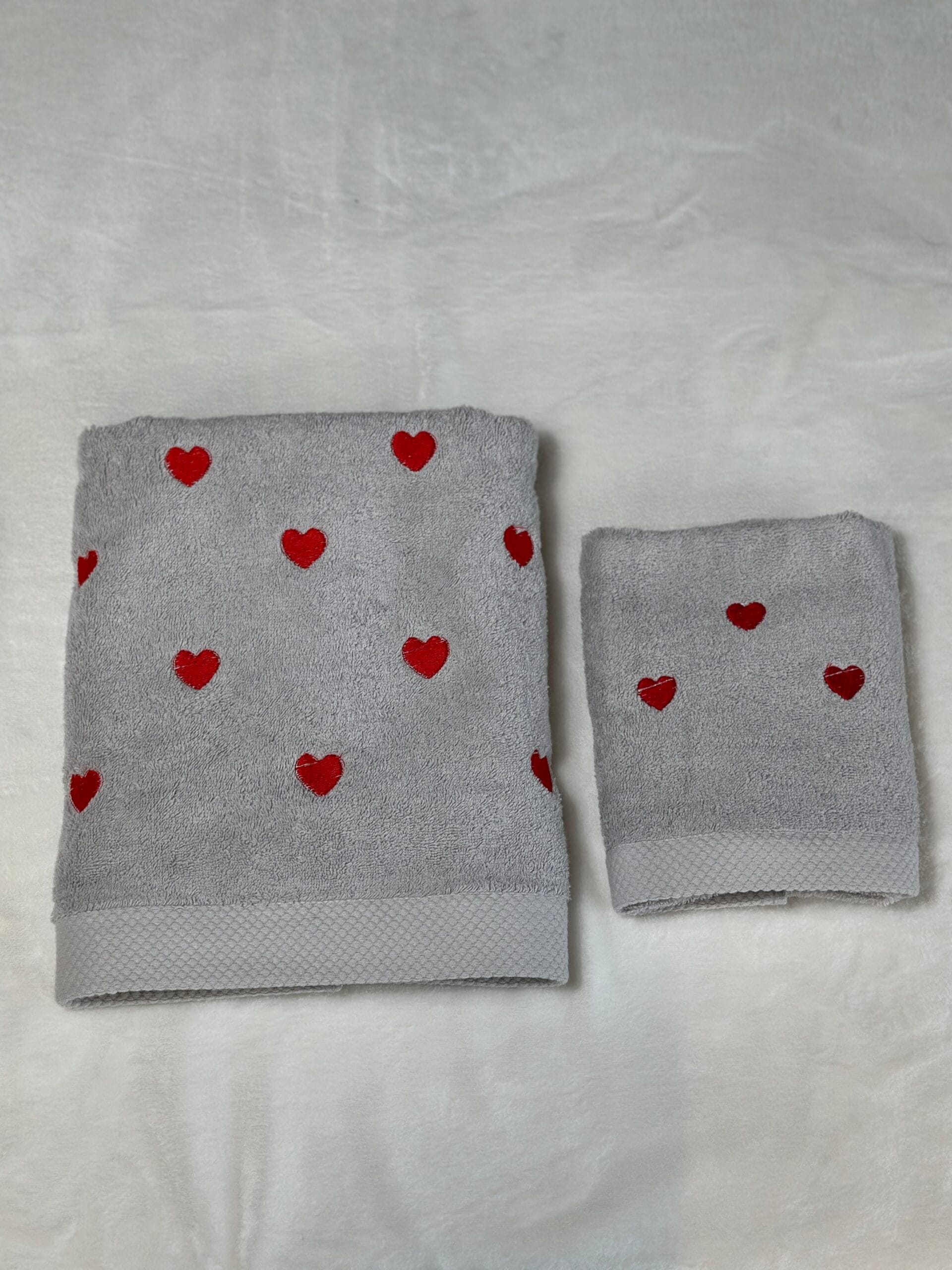 Coppia viso e ospite cuori