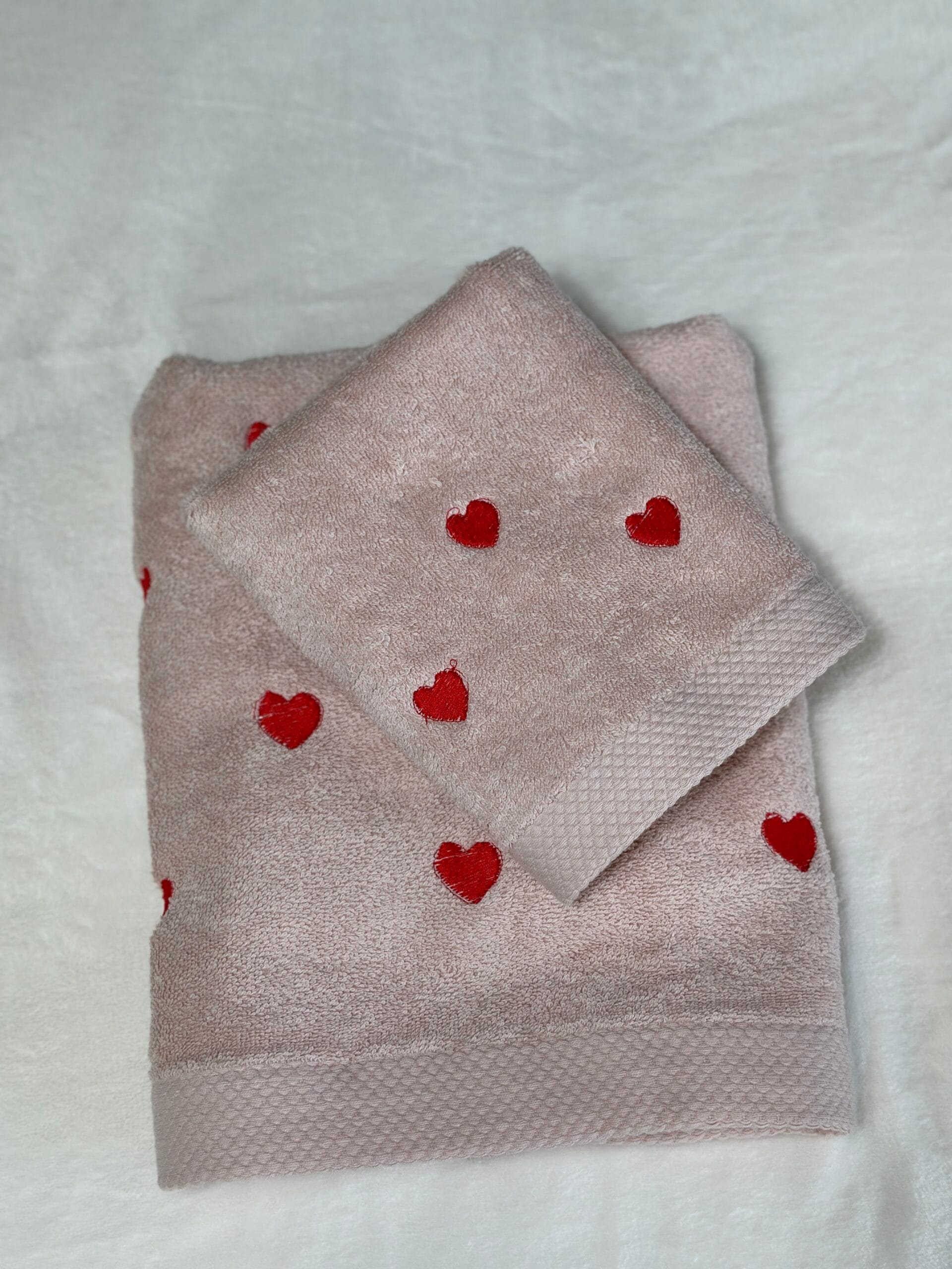 Coppia viso e ospite cuori