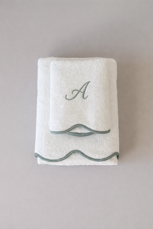 Bianco/ smerlo verde acqua