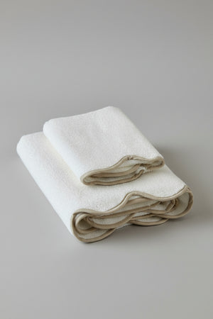 Bianco/ smerlo beige