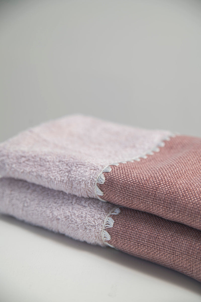 asciugamani-ventaglio-rosa-dett