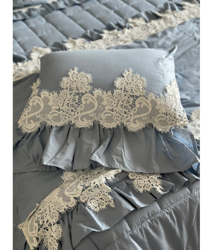 Cuscino arredo in pizzo rebrodè