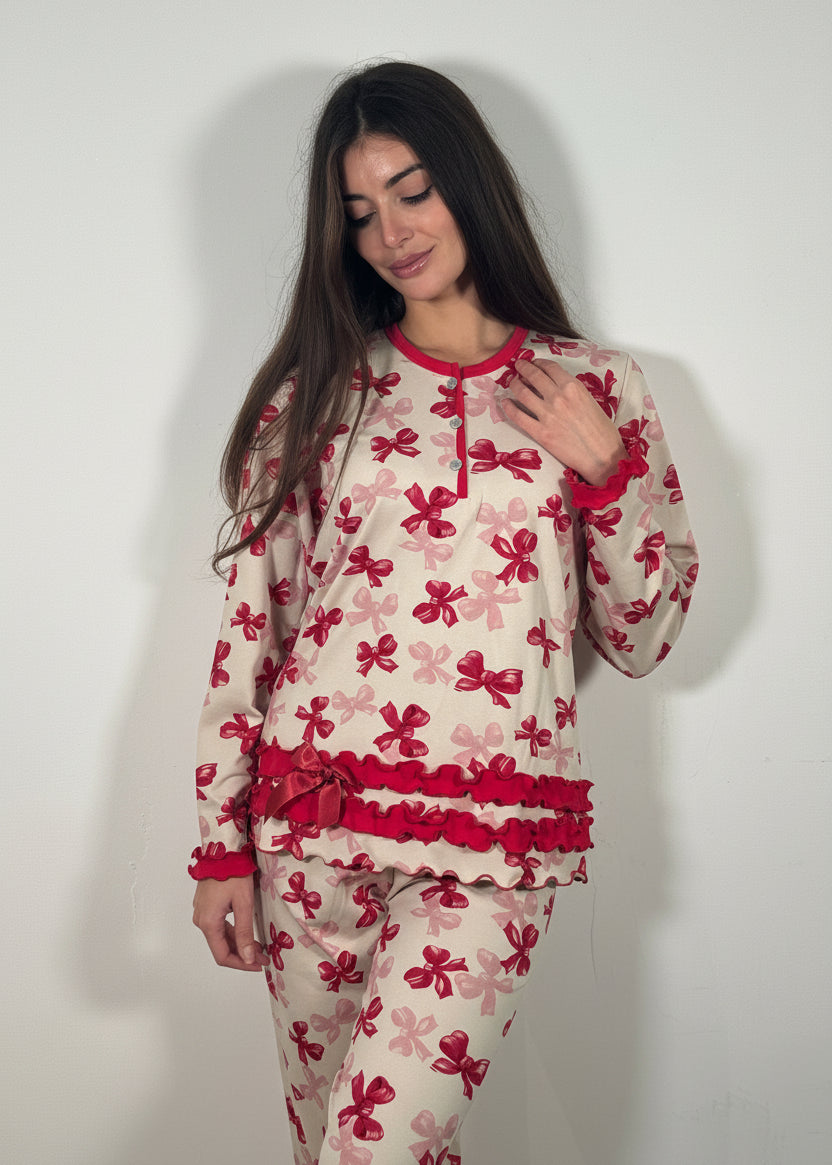 pigiama-fiocco-fantasia-rosso-dettagli